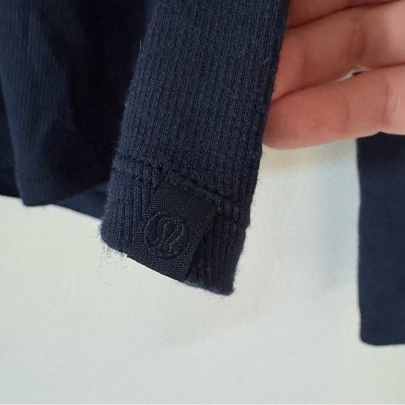 Lululemon Hold tight long sleeve Henley - NEW - Picture 5 of 6